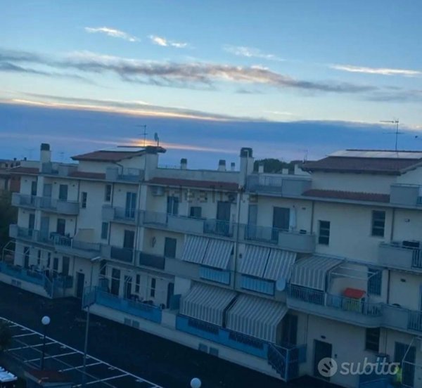 appartamento in vendita a Monterotondo in zona Stazione