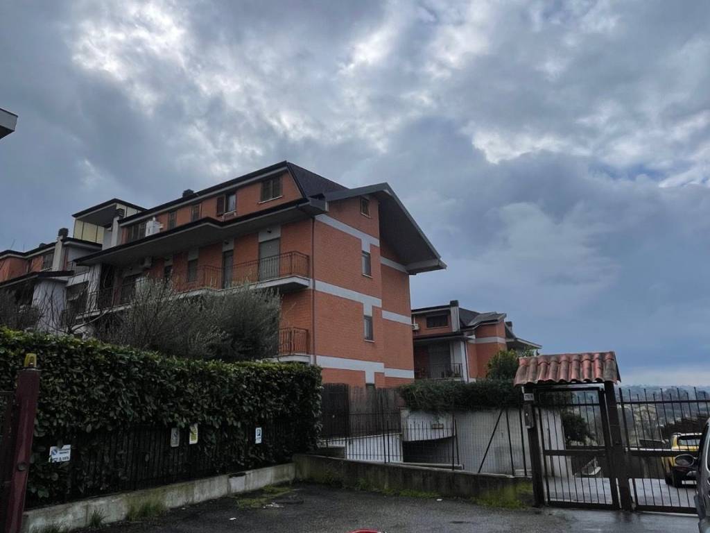 appartamento in vendita a Monterotondo in zona San Martino