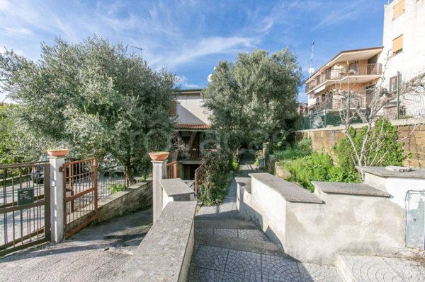 casa indipendente in vendita a Monterotondo in zona San Martino