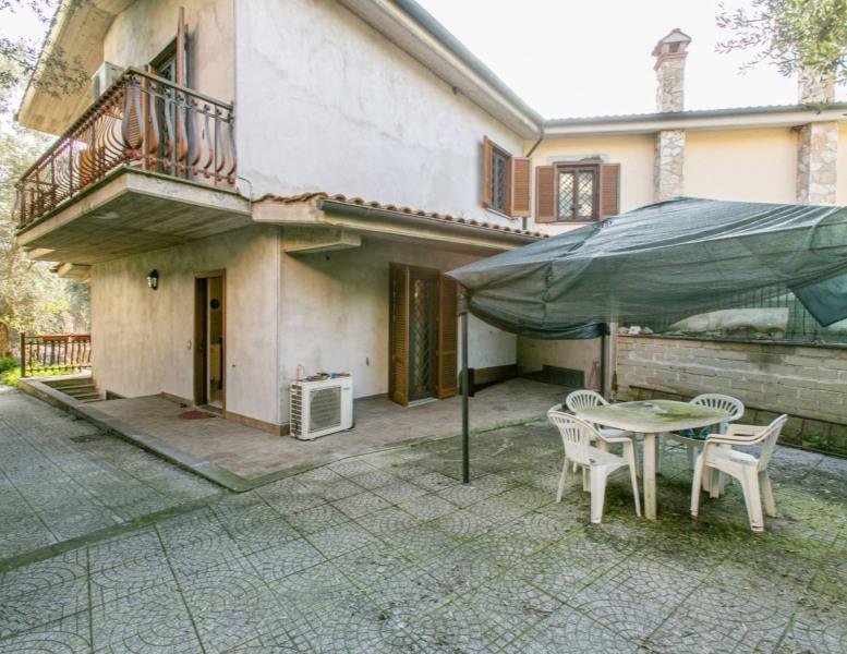 casa indipendente in vendita a Monterotondo