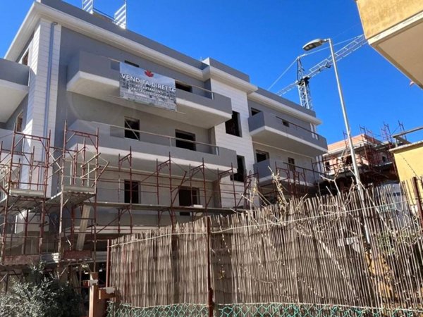 appartamento in vendita a Monterotondo in zona Stazione