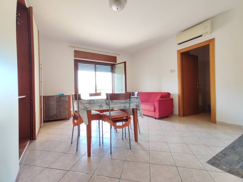 ufficio in vendita a Monterotondo in zona Stazione