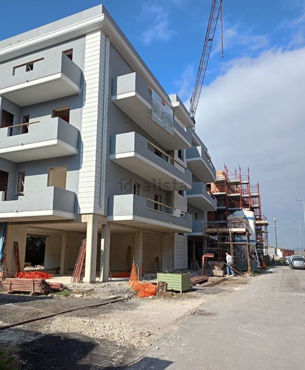 appartamento in vendita a Monterotondo in zona Stazione