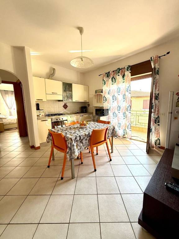 appartamento in vendita a Monterotondo in zona Stazione