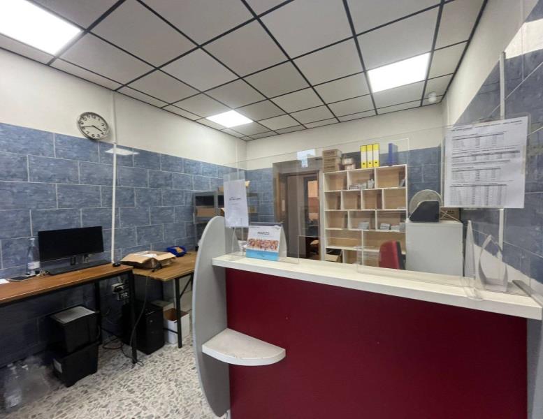 locale commerciale in vendita a Monterotondo
