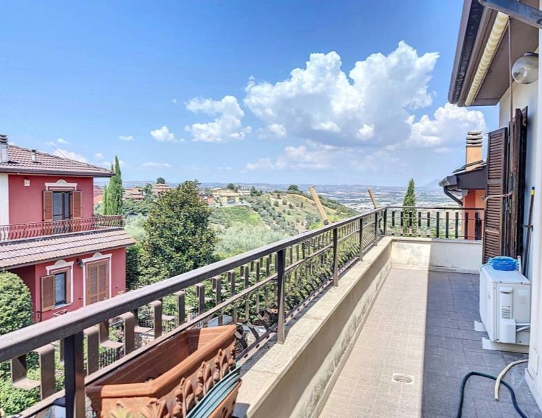 casa indipendente in vendita a Monterotondo