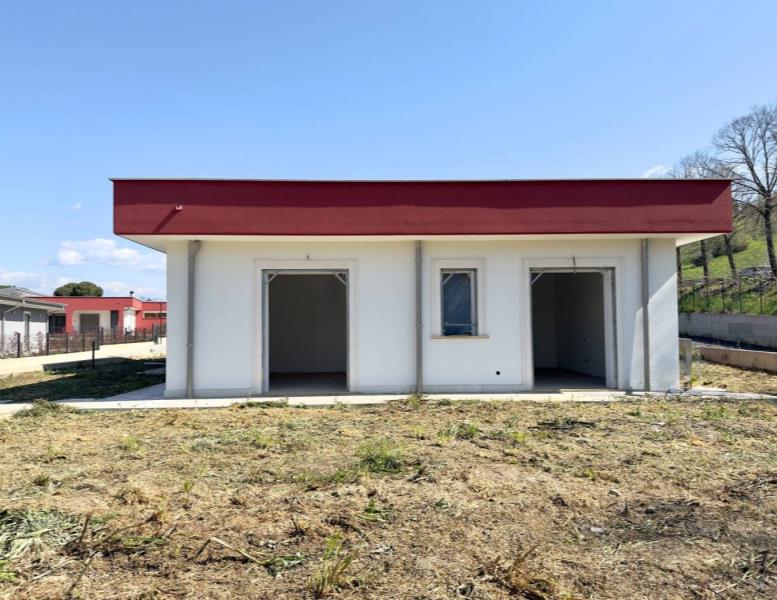 casa indipendente in vendita a Monterotondo in zona San Martino