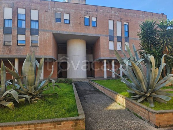 appartamento in vendita a Monterotondo in zona Stazione