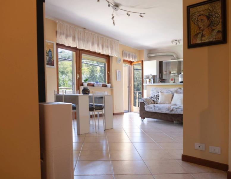 appartamento in vendita a Monterotondo in zona Stazione