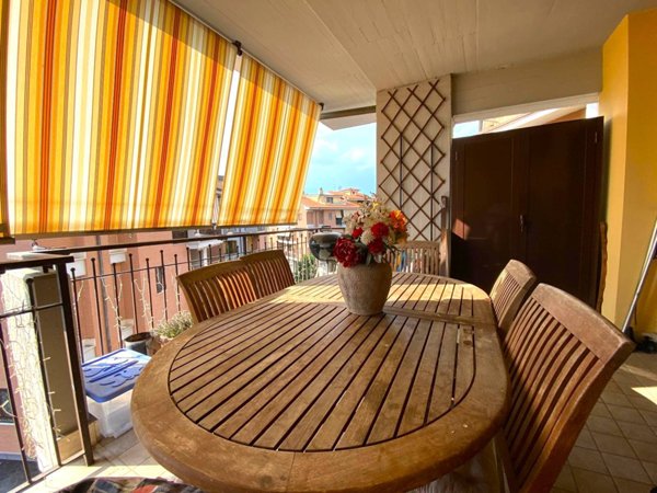 appartamento in vendita a Monterotondo in zona Stazione