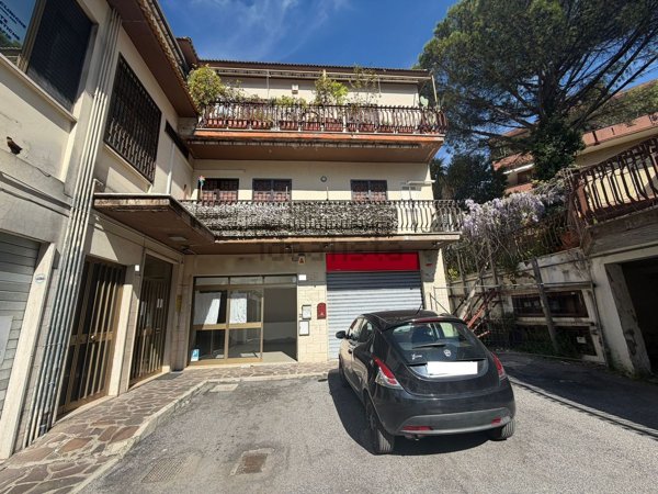 ufficio in vendita a Monterotondo