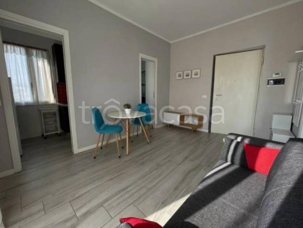 appartamento in vendita a Monterotondo in zona Stazione