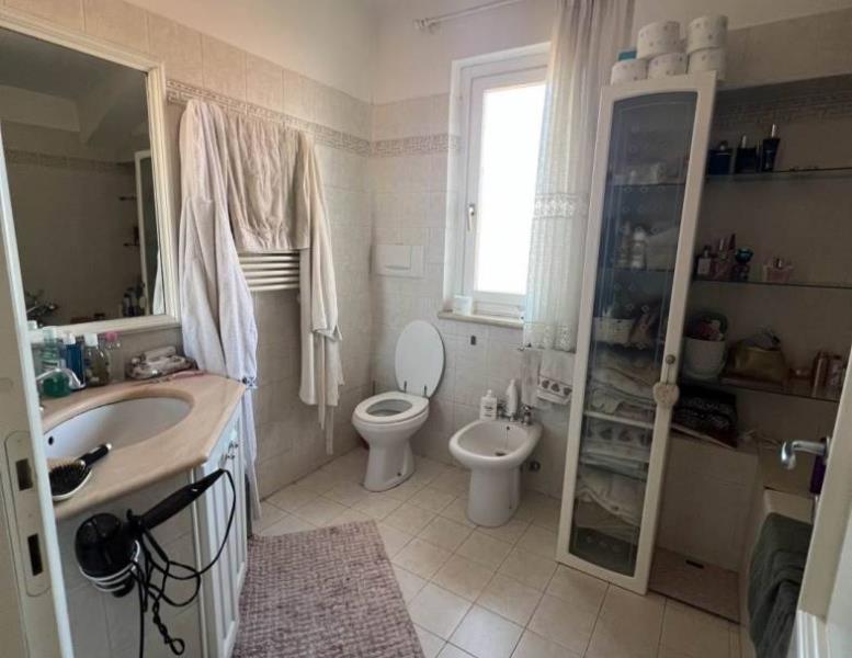 casa indipendente in vendita a Monterotondo in zona Stazione