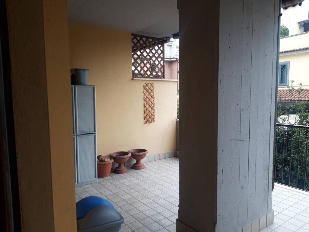 appartamento in vendita a Monterotondo in zona Stazione