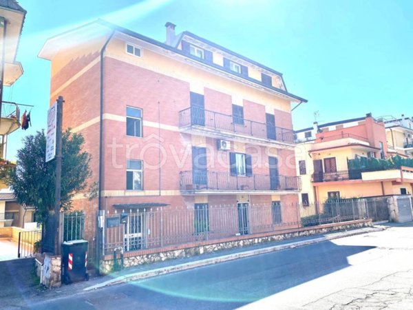 appartamento in vendita a Monterotondo in zona San Martino