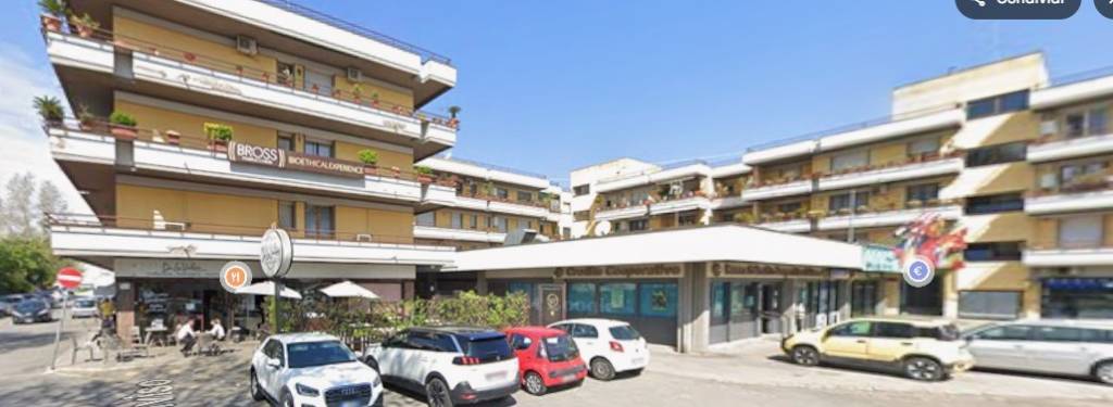 negozio in vendita a Monterotondo in zona Stazione