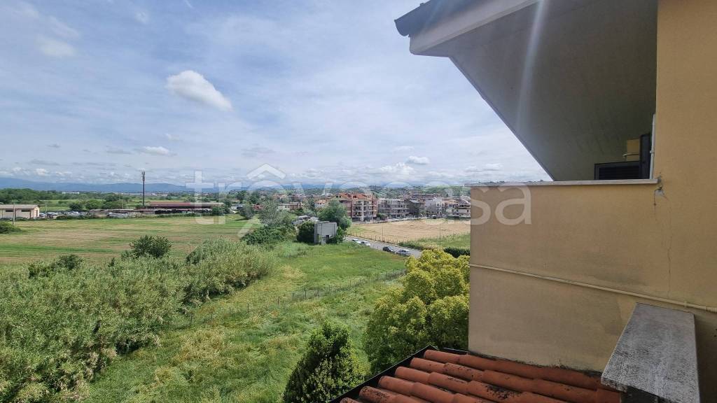 appartamento in vendita a Monterotondo in zona Stazione