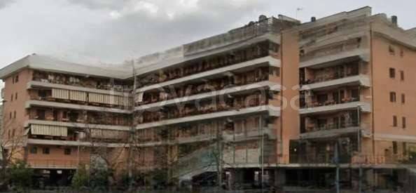 negozio in vendita a Monterotondo in zona Stazione