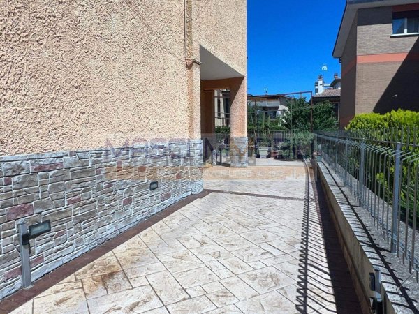 appartamento in vendita a Monterotondo in zona Cerqueto