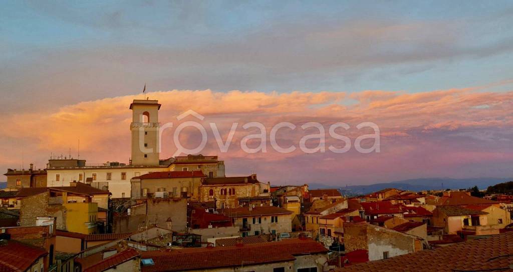 appartamento in vendita a Monterotondo in zona Stazione
