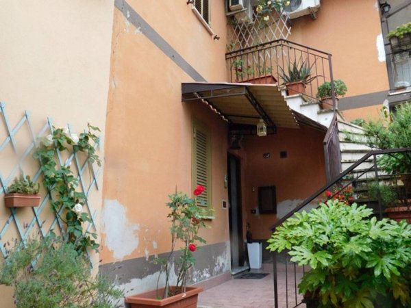 casa indipendente in vendita a Monterotondo in zona Stazione