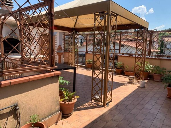 appartamento in vendita a Monterotondo in zona Stazione