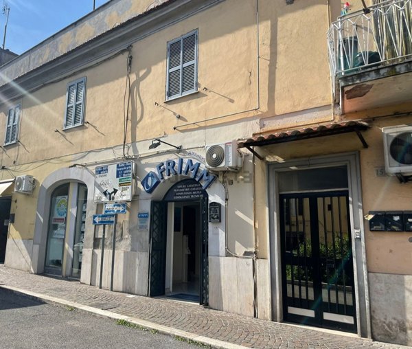 appartamento in vendita a Monterotondo in zona Cerqueto