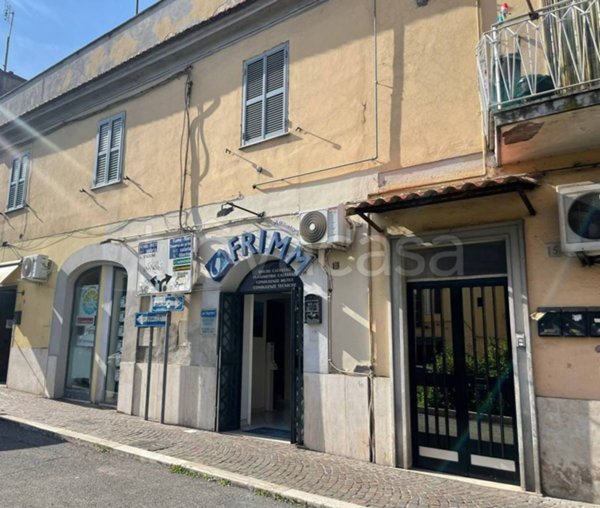 appartamento in vendita a Monterotondo in zona Cerqueto