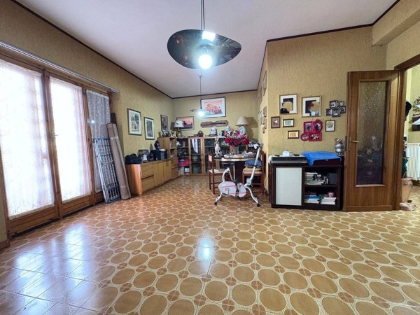 appartamento in vendita a Monterotondo in zona Cerqueto