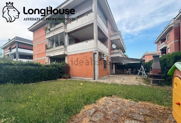 appartamento in vendita a Monterotondo in zona Stazione