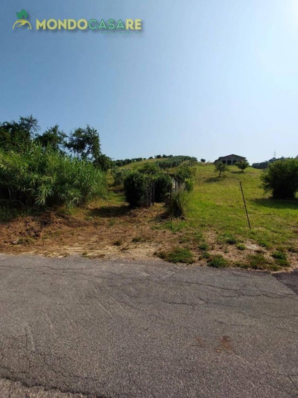 casa semindipendente in vendita a Monterotondo in zona Stazione
