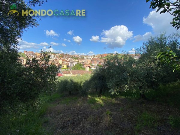 casa indipendente in vendita a Monterotondo in zona Stazione