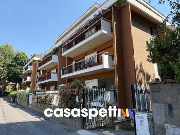 ufficio in vendita a Monterotondo in zona Cerqueto