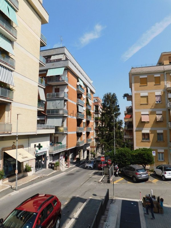 appartamento in vendita a Monterotondo in zona Cerqueto