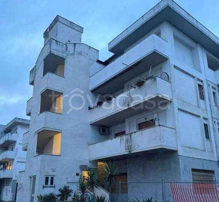 appartamento in vendita a Monterotondo in zona Stazione
