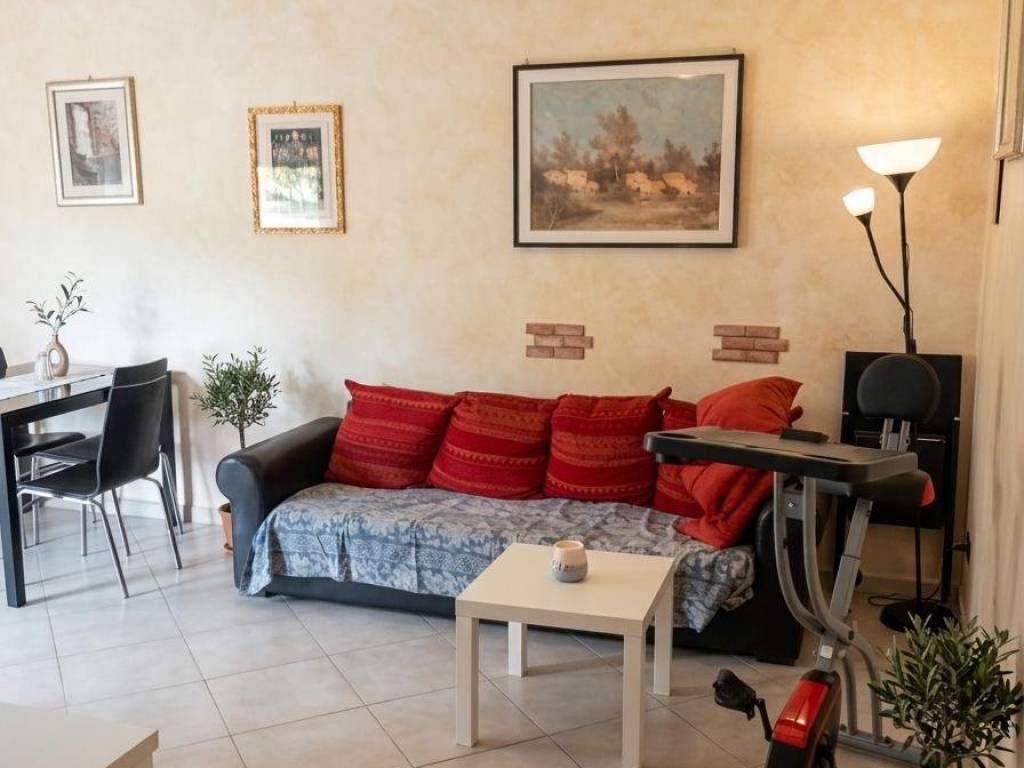 appartamento in vendita a Monterotondo in zona Stazione