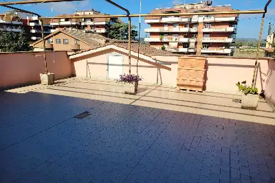 appartamento in vendita a Monterotondo in zona Stazione