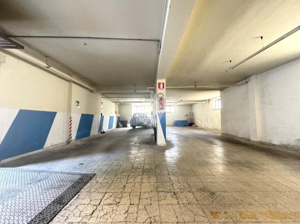locale di sgombero in vendita a Monterotondo