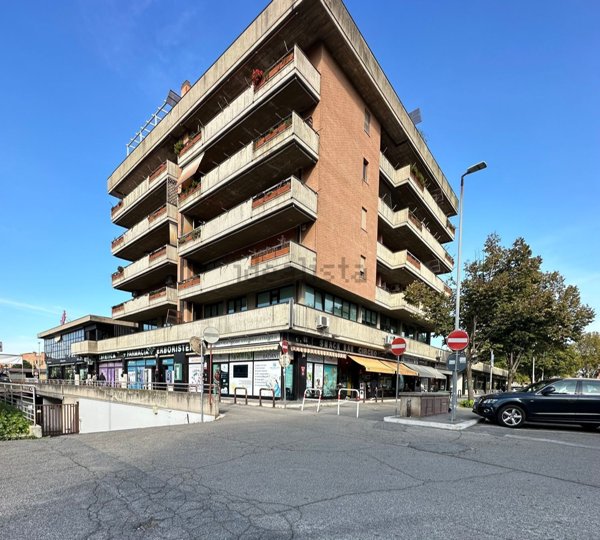 appartamento in vendita a Monterotondo in zona Stazione
