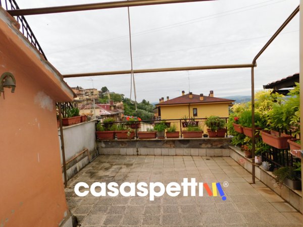 casa indipendente in vendita a Monterotondo in zona San Martino