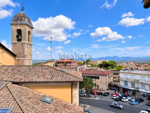 appartamento in vendita a Monterotondo in zona Cerqueto