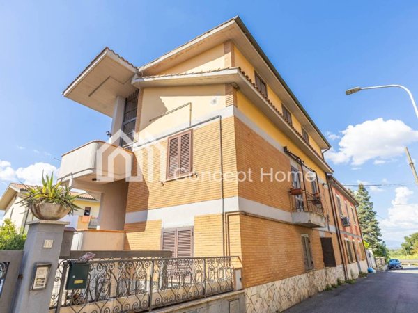 appartamento in vendita a Monterotondo in zona San Martino