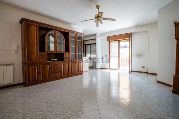 appartamento in vendita a Monterotondo in zona Cerqueto