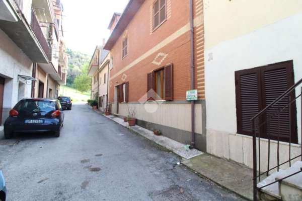 appartamento in vendita a Montorio Romano