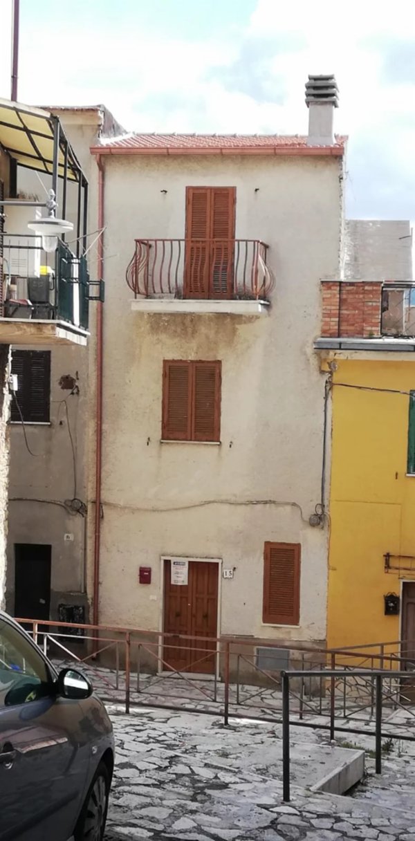casa indipendente in vendita a Montorio Romano