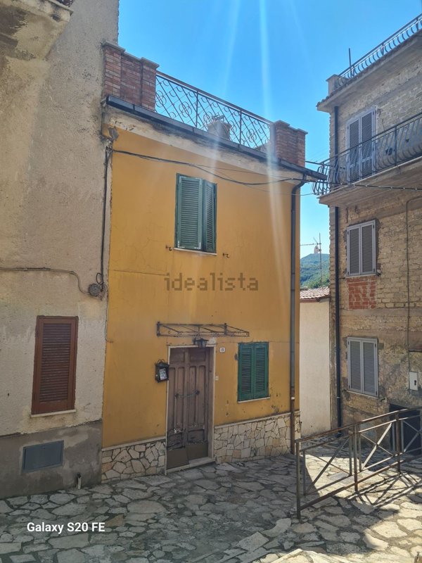 appartamento in vendita a Montorio Romano