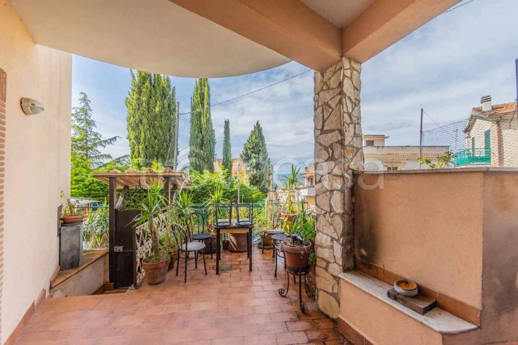 appartamento in vendita a Montorio Romano
