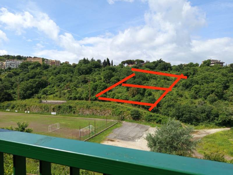 terreno edificabile in vendita a Montorio Romano