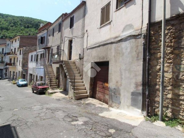 appartamento in vendita a Montorio Romano