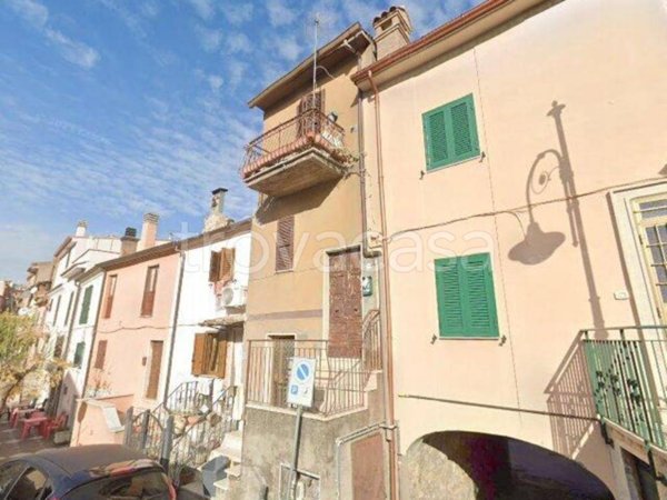 appartamento in vendita a Montorio Romano